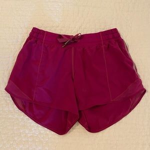 Lululemon hotty hot shorts